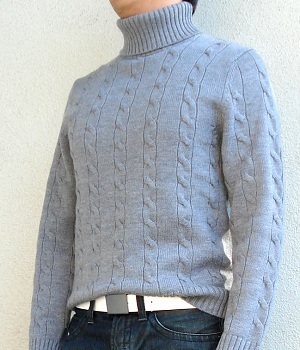 Banana Republic Gray Turtleneck Sweater, White Belt, Dark Blue Jeans