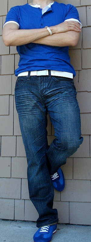 dark blue shirt with dark blue jeans