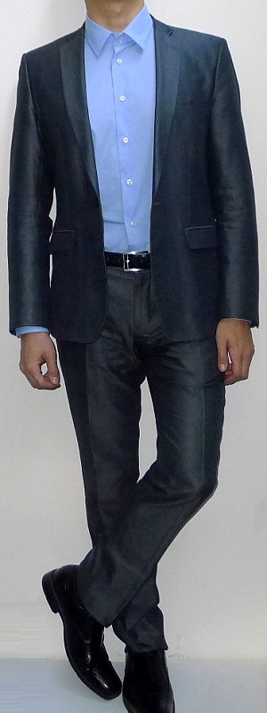 Men's Dark Gray Suit Blazer Light Blue Dress Shirt Black Leather Belt Dark Gray Suit Pants Black Dress Shoes
