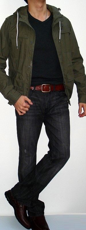 Men's Dark Green Jacket Dark Gray T-shirt Brown Belt Black Jeans Brown Shoes