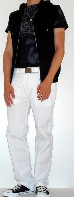 Black Hoody Vest Black Graphic T-Shirt White Pants White Sneakers