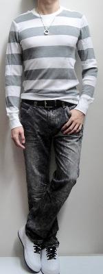 White Gray Striped Thermal Silver Pendant Dark Brown Belt Black Snow Jeans White Running Shoes